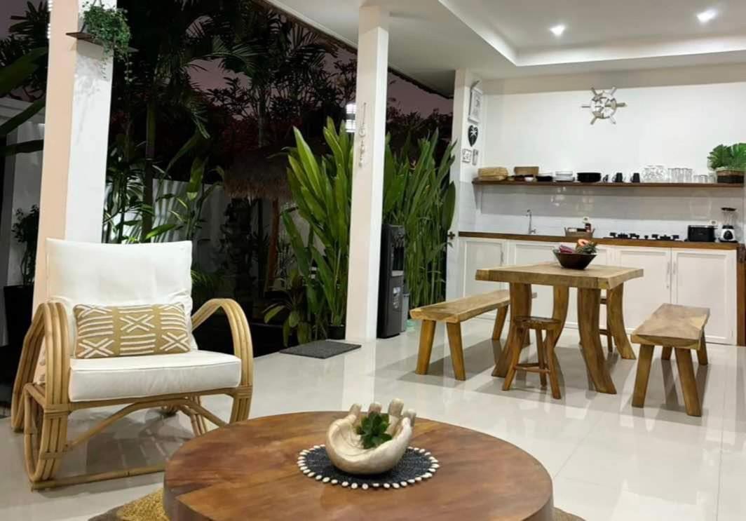 The Captains Villa Нуса Лембонган Екстериор снимка