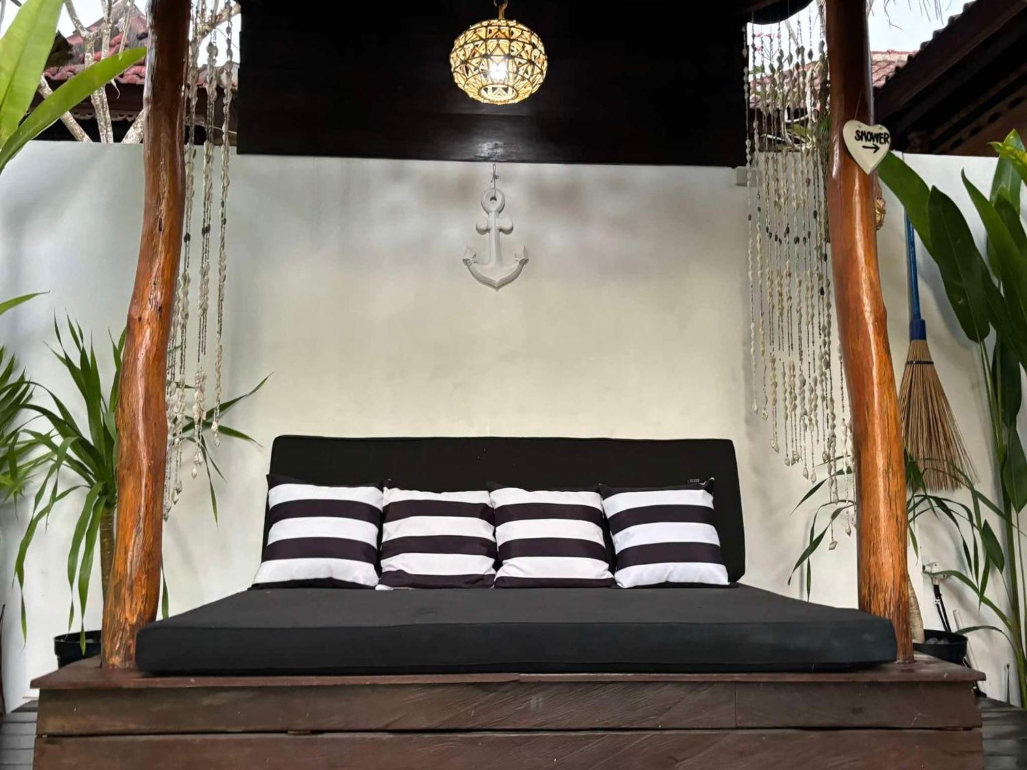 The Captains Villa Нуса Лембонган Екстериор снимка